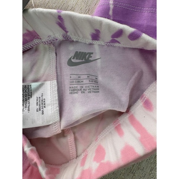 NWT Colorful Nike biker short size 6 - Picture 2 of 5